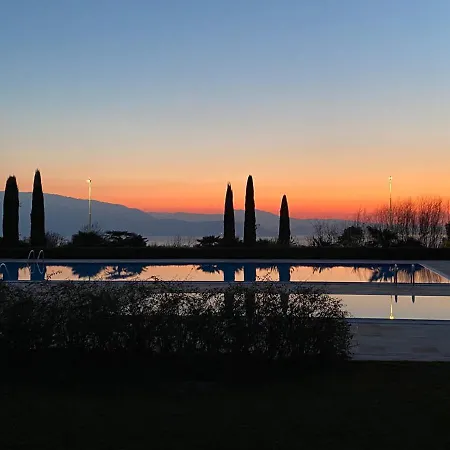 La Torretta Del Degli Ulivi Lägenhet Puegnago